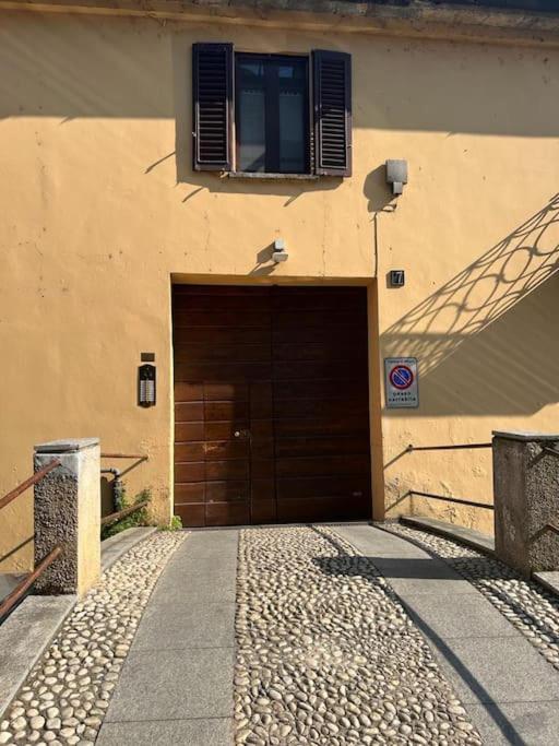 Navigli, Caratteristico Appartamento Milanese Exterior foto